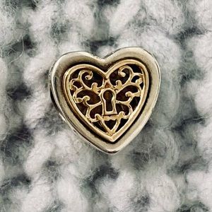 Authentic Pandora Locked Hearts Charm 💝